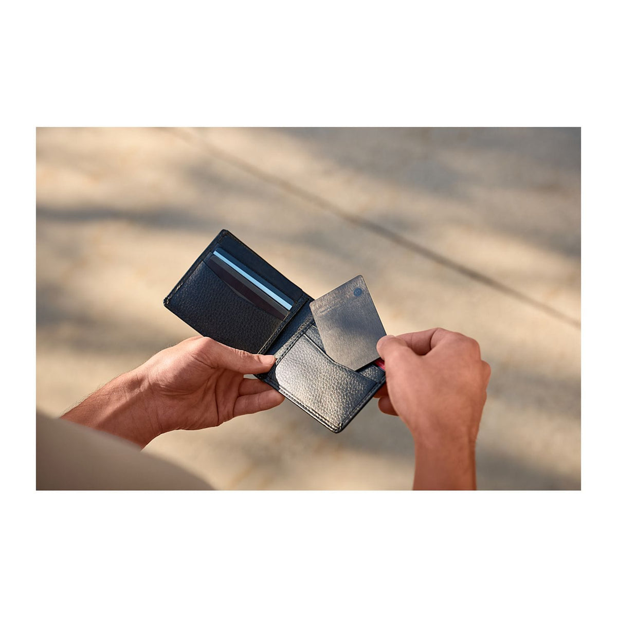 mophie Electronics One Size / Black mophie - Rechargeable Locator Card