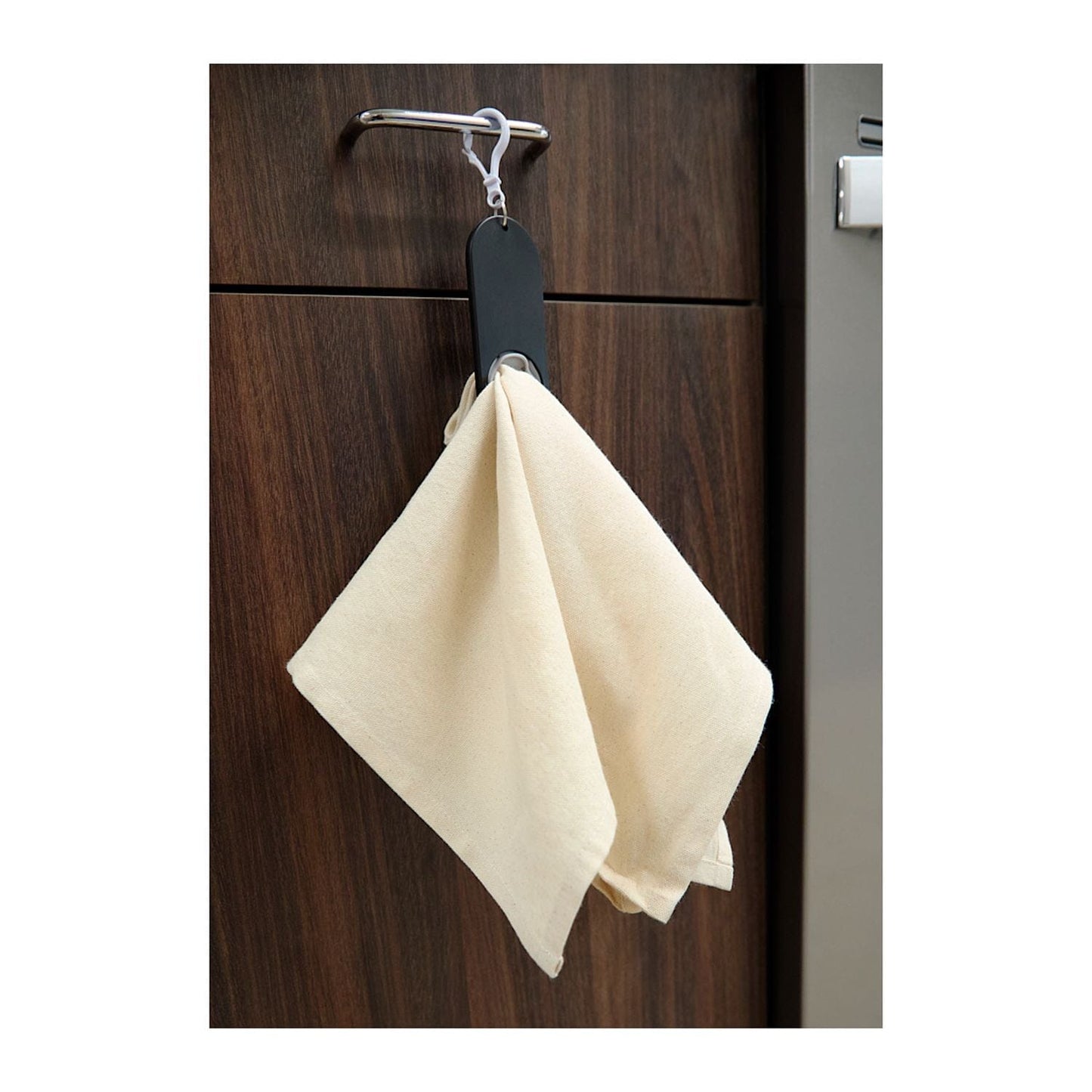 Threadfellows Curated Collection Golf Accessories One Size / Black Clip-On Towel Holder
